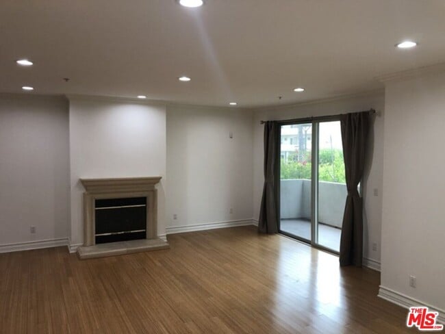 1551 Manning Ave in Los Angeles, CA - Building Photo - Building Photo