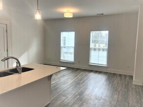 3108 Elm Hill Pike in Nashville, TN - Building Photo - Building Photo