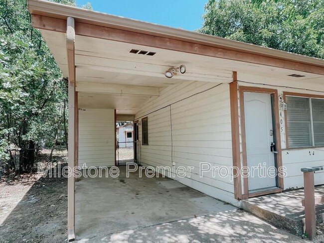 405 Knob Ln in Denison, TX - Building Photo - Building Photo