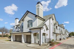 McDermott Place in Plano, TX - Building Photo