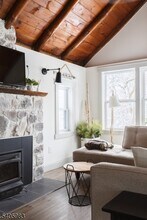 377 Lakeside Rd in West Milford, NJ - Building Photo - Building Photo