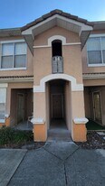 17975 Villa Creek Dr in Tampa, FL - Building Photo