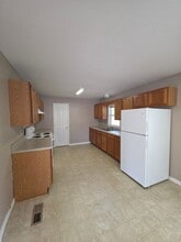 204 S Laredo Ave in Russellville, AR - Building Photo - Building Photo