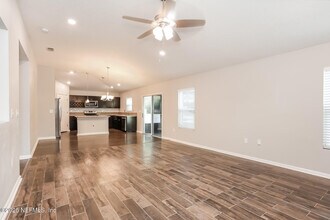 7329 Steventon Way in Jacksonville, FL - Building Photo - Building Photo