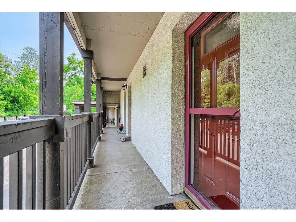 380 Ramsey St in St. Paul, MN - Building Photo