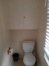 560 Walnut St, Unit #1 first floor in Columbia, PA - Foto de edificio - Building Photo