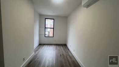 900 Rogers Ave in Brooklyn, NY - Building Photo - Building Photo