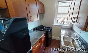 1191 Boylston St, Unit 59 in Boston, MA - Building Photo - Building Photo