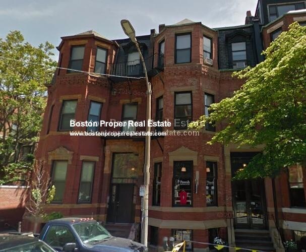 31 Gloucester St, Unit 3F in Boston, MA - Building Photo - Building Photo