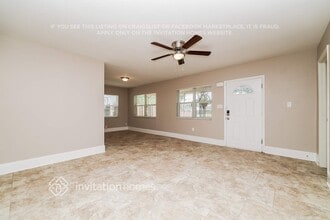 3704 N Clearfield Ave in Tampa, FL - Foto de edificio - Building Photo