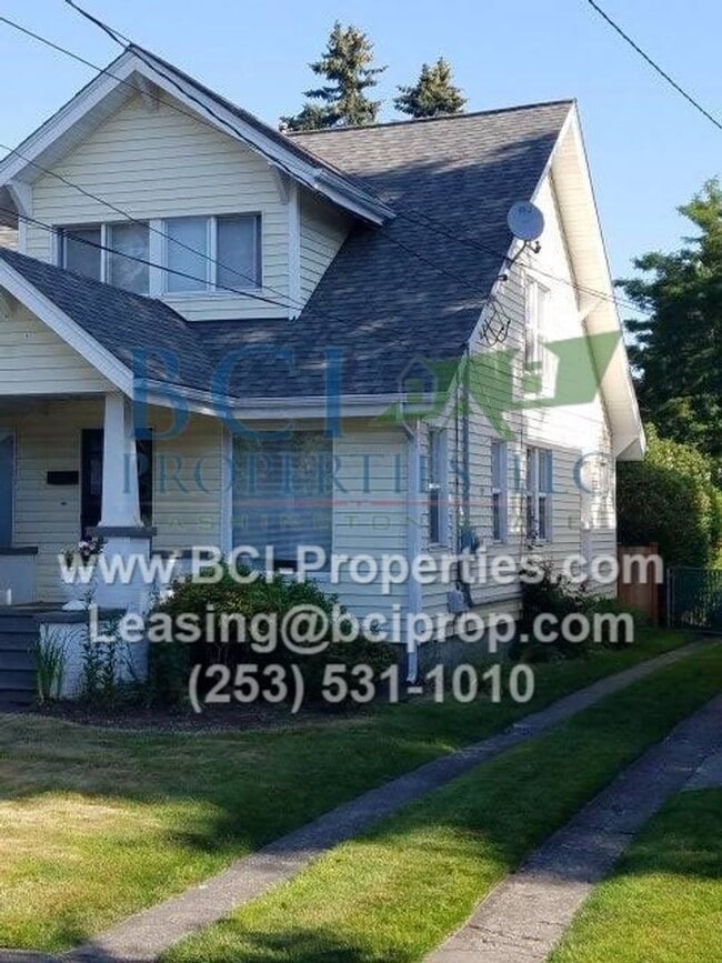 411 5th Ave NW in Puyallup, WA - Building Photo - Building Photo