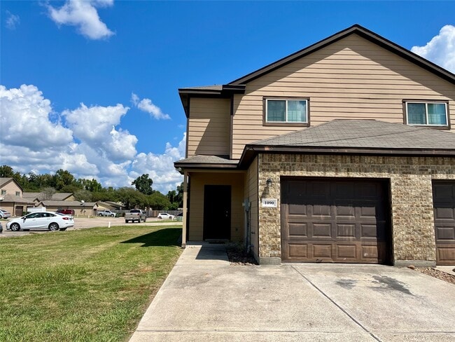property at 1090 N Colbert St