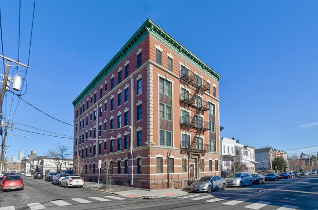 property at 608 Bramhall Ave