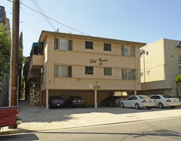 Del Rams Apartments