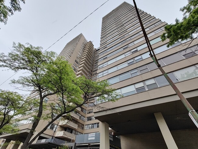 property at 6301 N Sheridan Rd