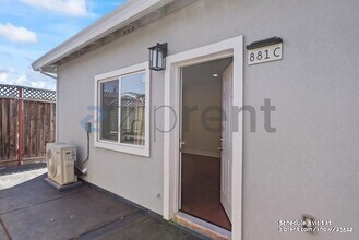 881 Kenneth Ave in Campbell, CA - Foto de edificio - Building Photo