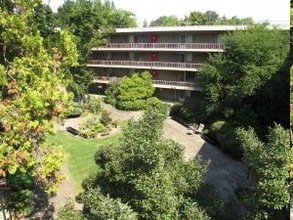 Parkview Terrace in Eugene, OR - Building Photo - Building Photo