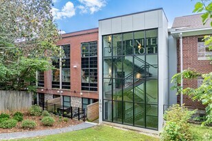 1065 United Ave SE, Unit United Lofts - Unit 203 in Atlanta, GA - Building Photo