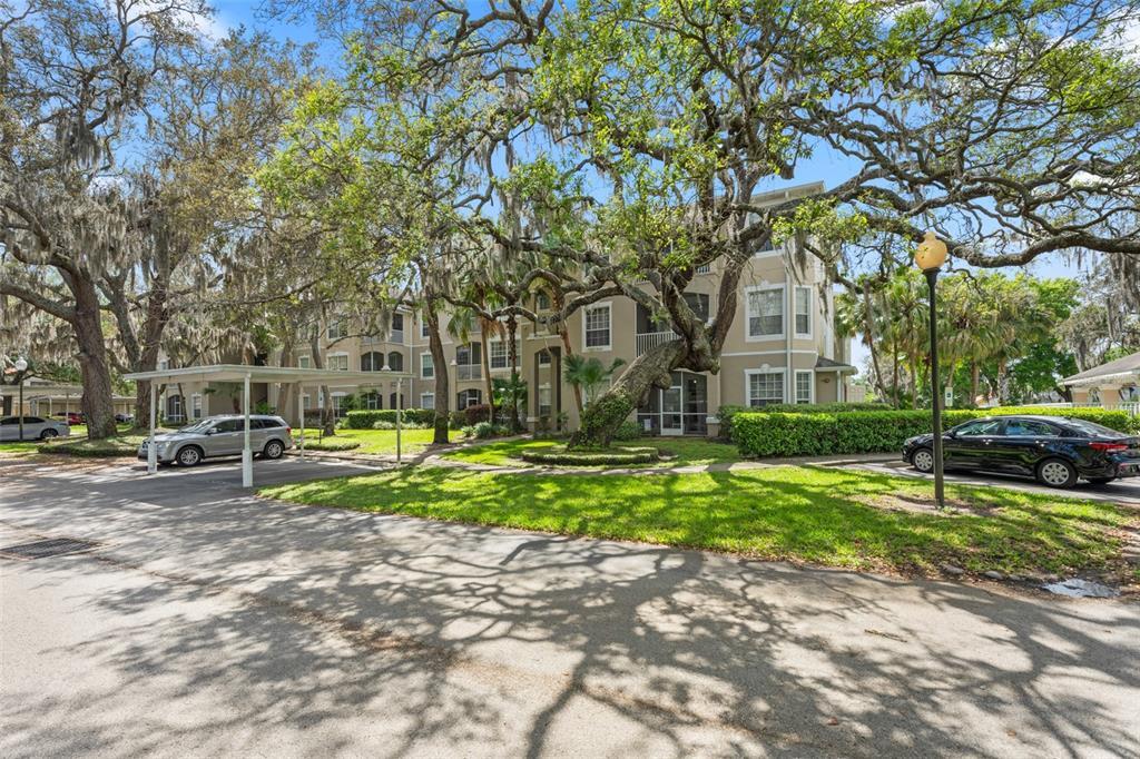 1224 S Hiawassee Rd in Orlando, FL - Foto de edificio