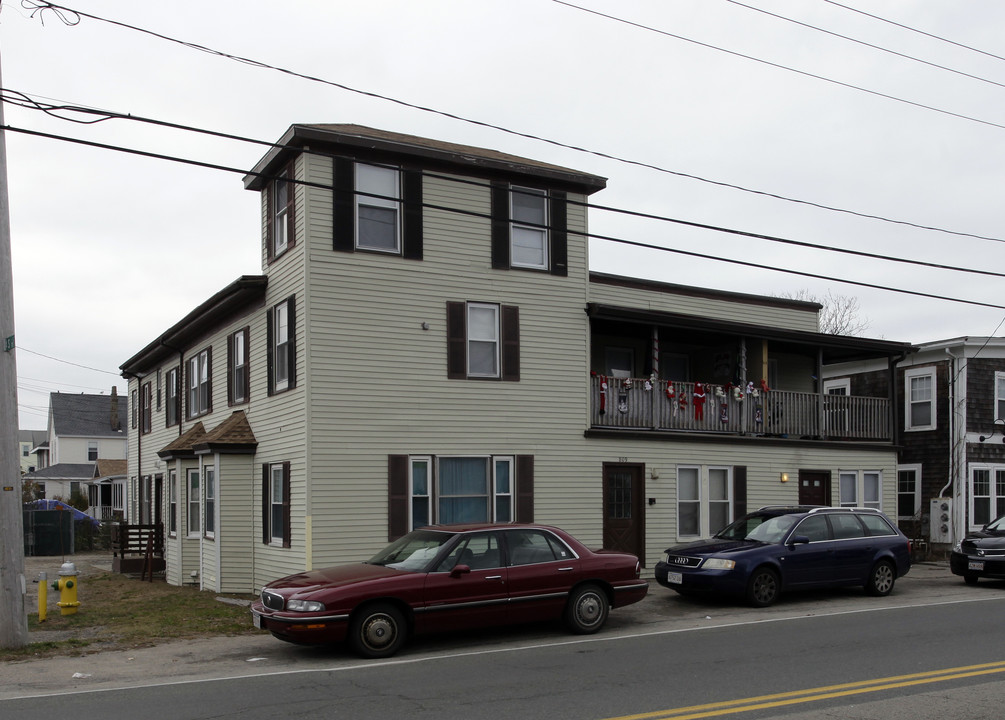 809 Nantasket Ave in Hull, MA - Foto de edificio