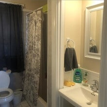 15 Florida Ave, Unit 2 in Cranston, RI - Foto de edificio - Building Photo