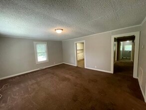 502 S Gray St in Gastonia, NC - Building Photo - Building Photo
