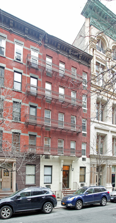 319-321 E 73rd St in New York, NY - Foto de edificio