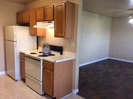 1324 Industrial Park Dr, Unit Magnolia Estates in Trumann, AR - Building Photo