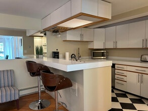 830 W Altgeld St, Unit #2 in Chicago, IL - Building Photo - Building Photo