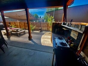 133 S Fremont Ave in Pinedale, WY - Building Photo - Building Photo