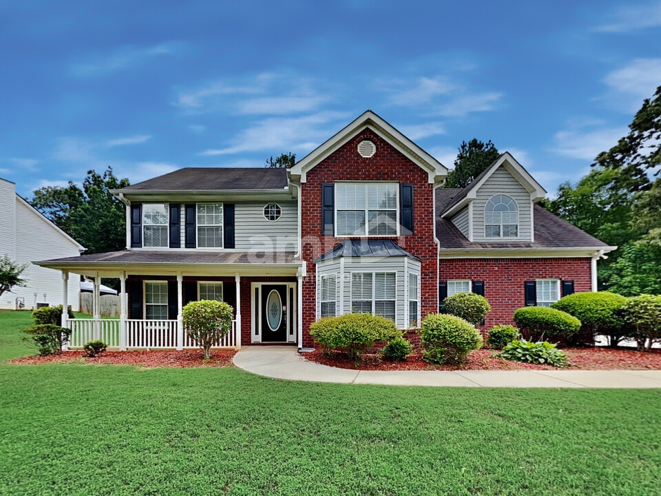 230 Hunters Chase in Mcdonough, GA - Foto de edificio