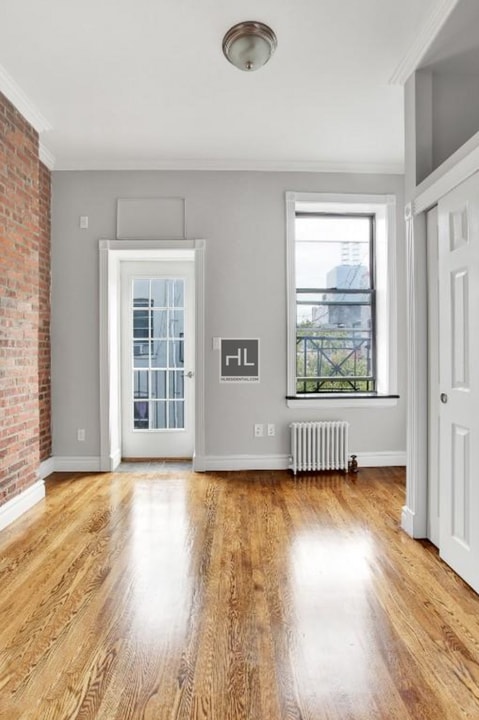 Mott Street in New York, NY - Building Photo