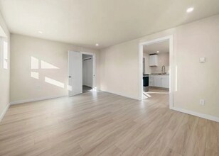 517 Yuma St in Colorado Springs, CO - Foto de edificio - Building Photo