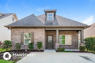 1041 Crawford Ct in Chelsea, AL - Building Photo