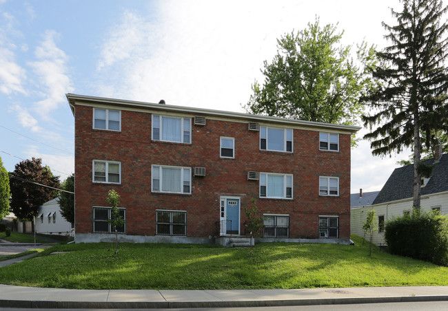 35 McAlpin St in Albany, NY - Building Photo - Building Photo