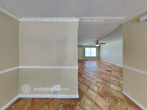 3635 N Mountain Dr in West Palm Beach, FL - Building Photo - Building Photo