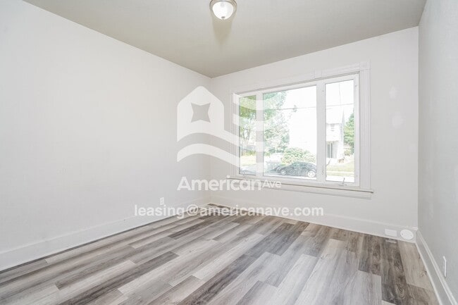 1814 Lasalle St in Racine, WI - Building Photo - Building Photo