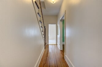 1619 Ursuline St in Galveston, TX - Building Photo - Building Photo