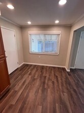 4430 Clytie Way in Sacramento, CA - Building Photo - Building Photo