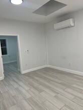 102-03 Northern Blvd in Queens, NY - Building Photo - Building Photo