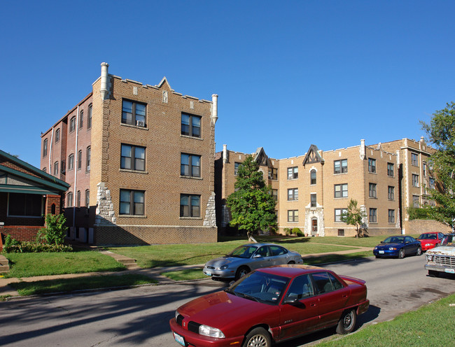 4236 Neosho St in St. Louis, MO - Foto de edificio - Building Photo