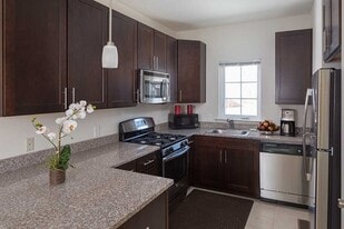 Summerfields Lofts in Somerset, NJ - Building Photo