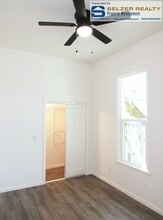 1068 Alice Ave in Ukiah, CA - Building Photo - Building Photo
