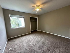 1409 Shallow Brook, Unit C in Tallahassee, FL - Building Photo - Building Photo