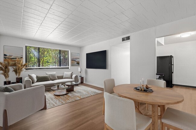 Edgewood Court Apartments
