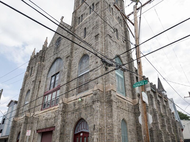 151 Salaignac St in Philadelphia, PA - Building Photo