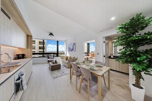 20 NW 2nd St in Miami, FL - Building Photo