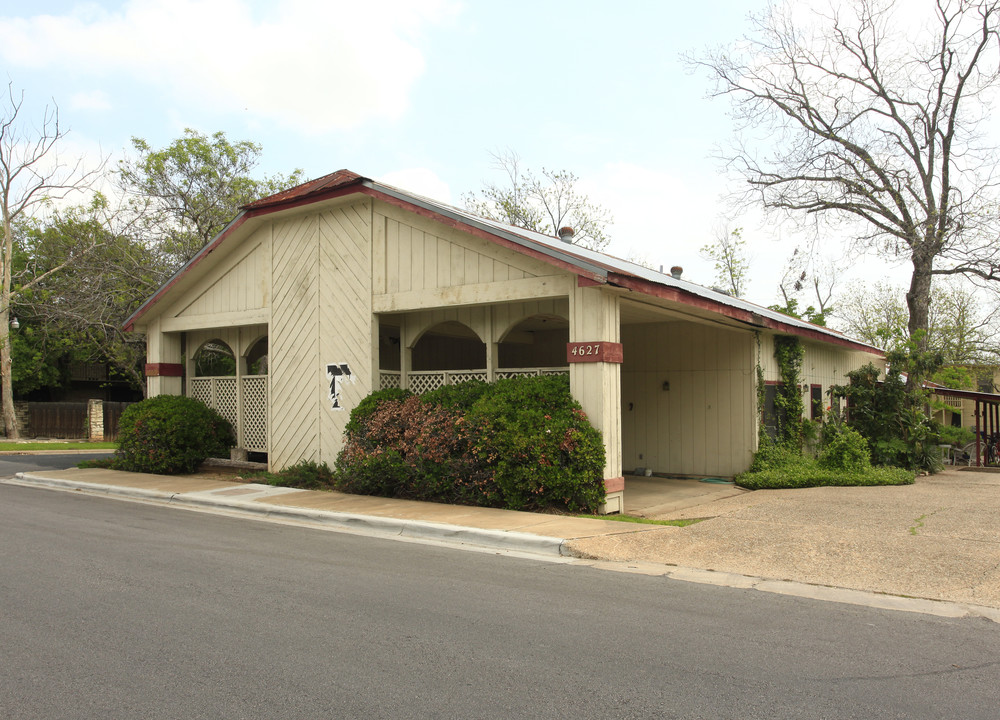 4627 Red River St in Austin, TX - Building Photo