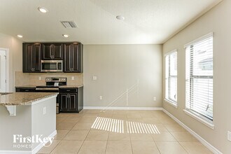 14323 Haddon Mist Dr in Wimauma, FL - Building Photo - Building Photo