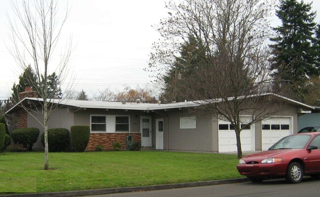 property at 202-202 N Morrison Rd